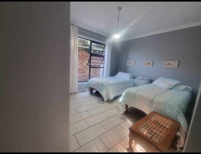 3 BEDROOM FREEHOLD FOR SALE IN DANA BAY